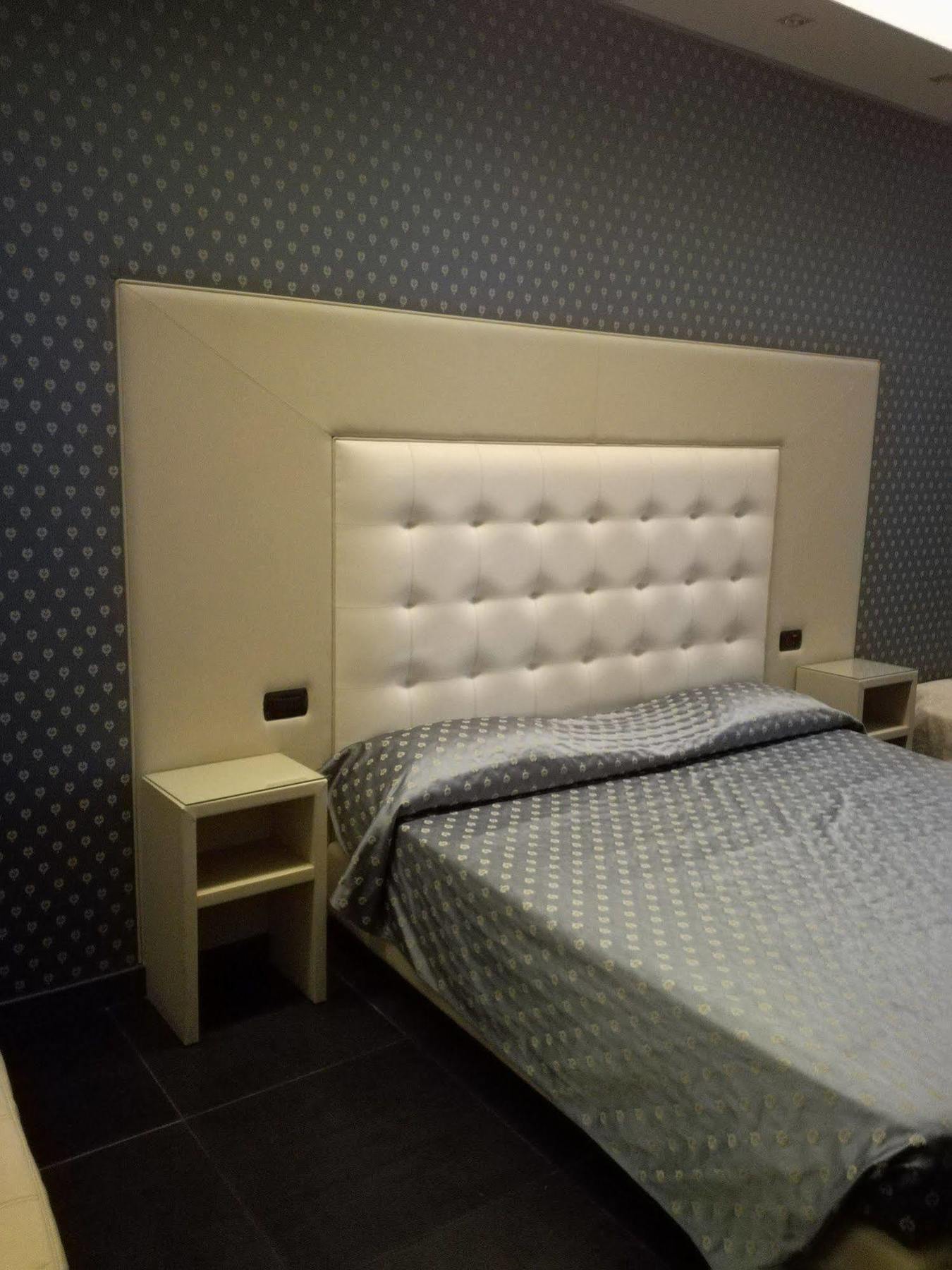 Guiren Dal 1959 Otel Napoli Dış mekan fotoğraf